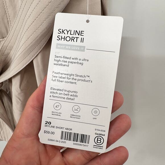 ATHLETA NWT Skyline Tie Waist Paperbag Shorts in Khaki // 20 - Picture 6 of 14